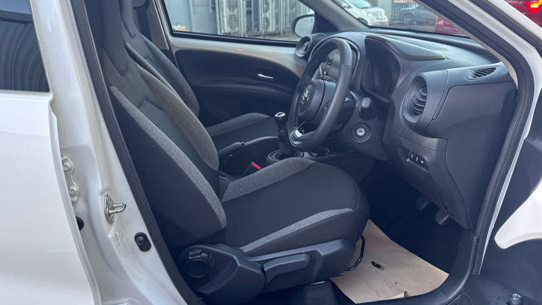 Toyota Aygo X 1.0 VVT-i Pure 5dr Petrol Hatchback